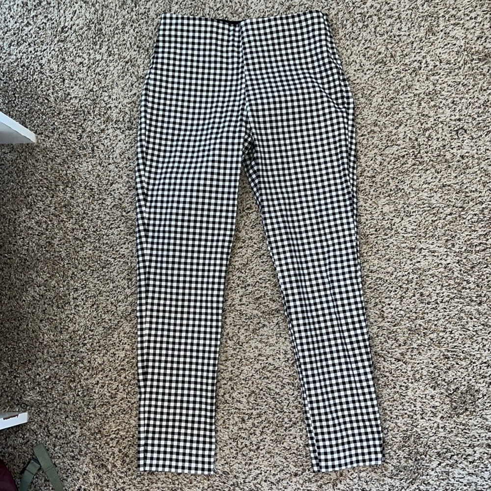 Old Navy Pixie Pant (6)